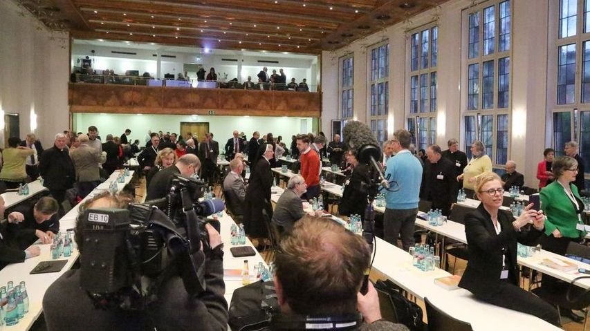 Erste Synodalversammlung des Synodalen Weges in Frankfurt beendet / Fotos: Synodaler Weg/Malzkorn
